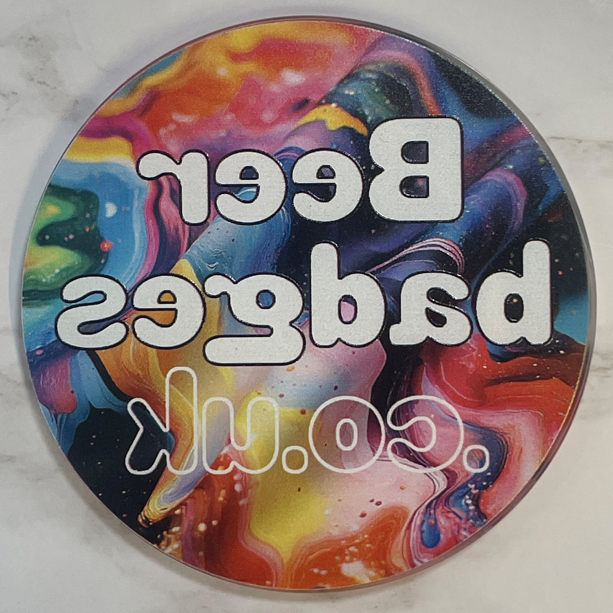 Runde Bierlinse aus Acryl in Form eines Froschauges
